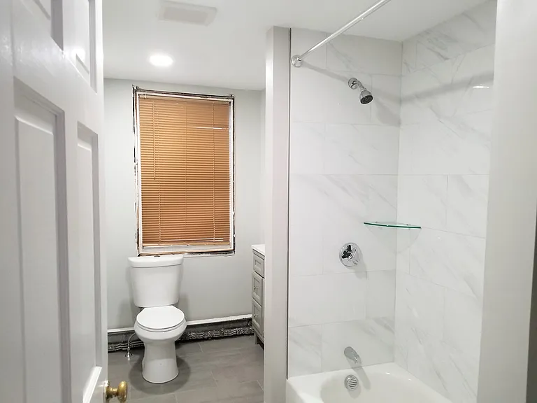 32-34 Salem St #3 — Photo 12
