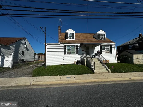 15 S Marlyn Ave, Essex, MD 21221