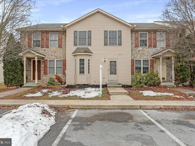 28 Judges Ct, Inwood, WV, 25428