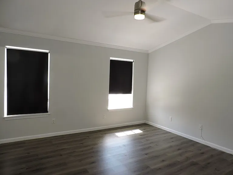 8512 Belle Meadow Blvd — Photo 14
