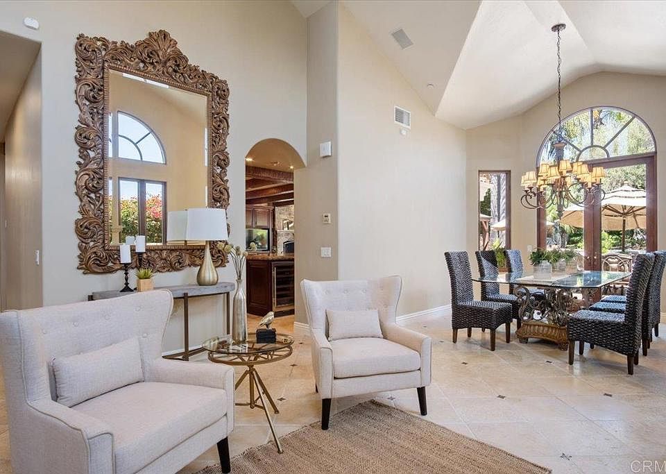 1st image of 5292 Avenida Cantaria