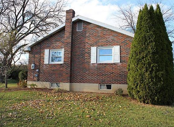 5th image of 4451 Spruce St