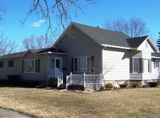 401 E James St, Dwight, IL 60420