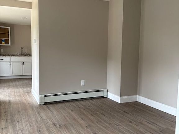 2nd image of 6 Terrace Rd #6A