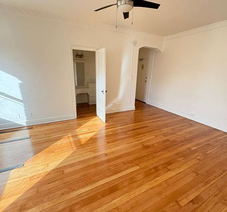 1st image of 320 S Kingsley Dr #310