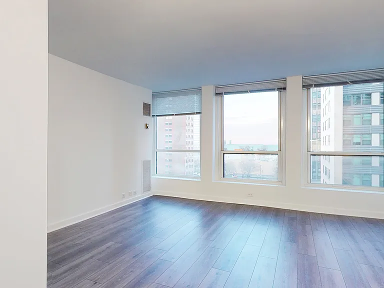 Dining/Living room