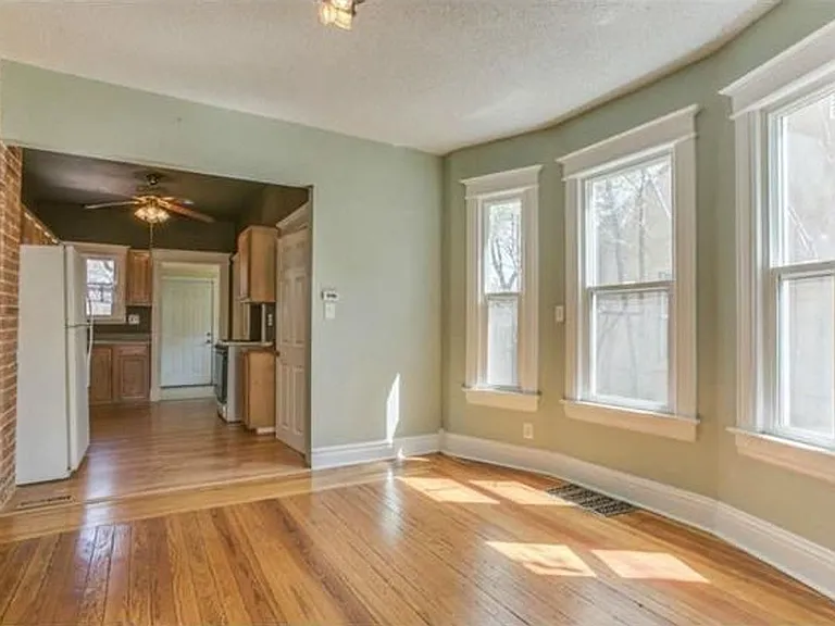 822 E Boulder St — Photo 5