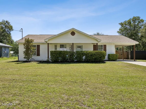 307 Clarks Bluff Rd, Kingsland, GA 31548