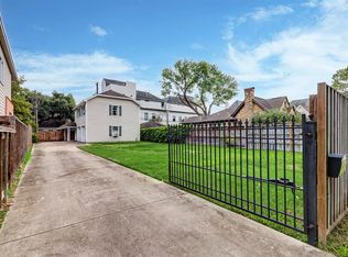 2031 W Main St, Houston, TX 77098