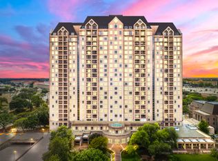 1 TOWERS PARK LN #213, San Antonio, TX 78209