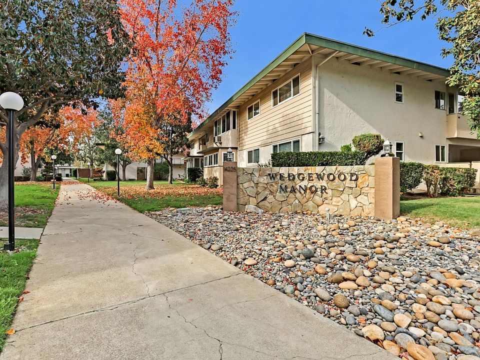 1st image of 14225 Lora Dr APT 71