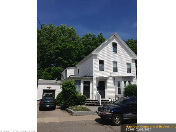 8 Acorn St, Sanford, ME 04073