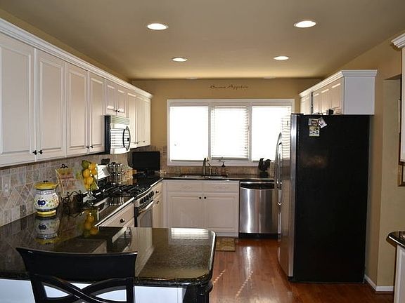 4th image of 7199 Carriage Creek Dr