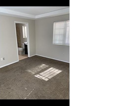3rd image of 1548 E 107th St
