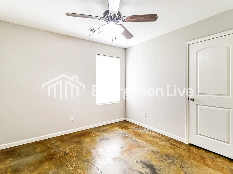 1298 Ridge Rd — Photo 7