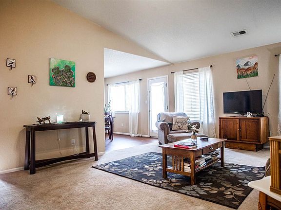 3rd image of 3145 W Mandarin Ct