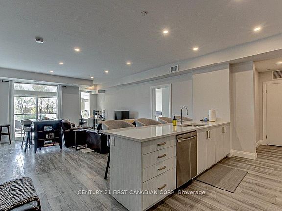 4th image of 200 Callaway Rd #307
