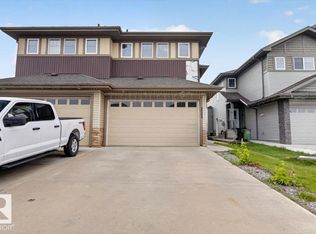 2005 15th Ave NW, Edmonton, AB T6T2B6