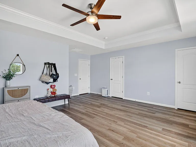 980 Basswood Dr — Photo 30