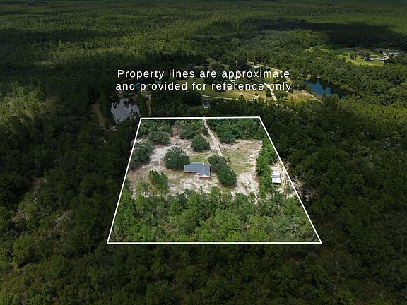 3rd image of 128 Sanders Hill Rd