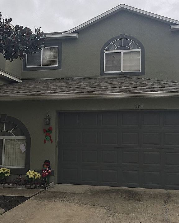 1st image of 601 Hampshire Ln