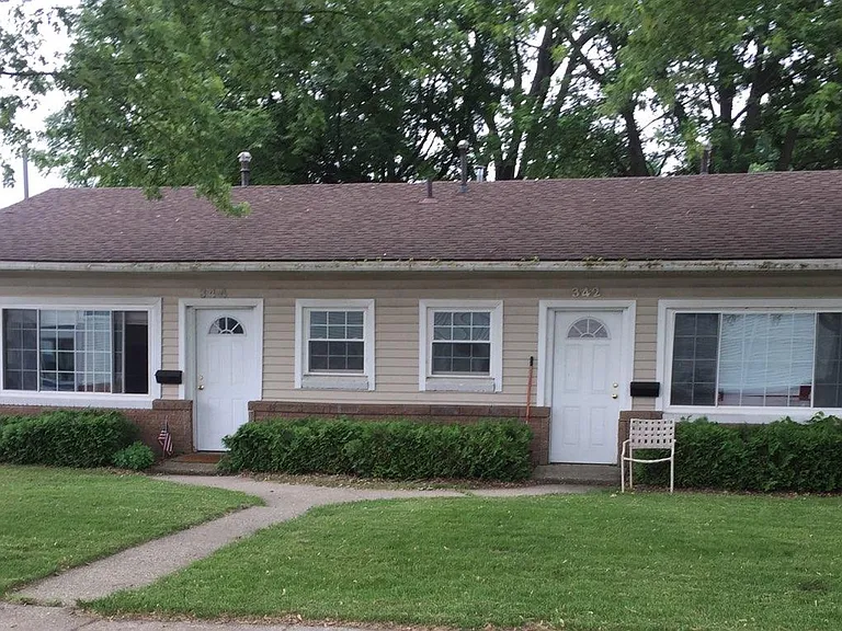 344 E Miller Ave — Photo 1