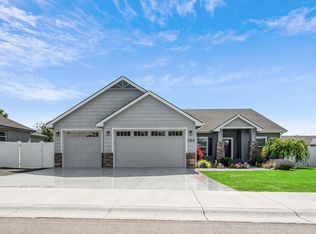 750 Zinnia St, Fruitland, ID 83619
