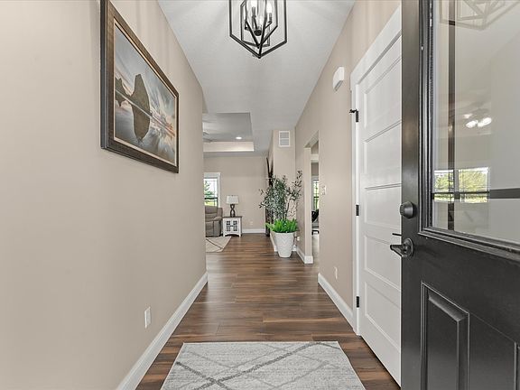 5th image of 2817 E Stone Creek Blvd
