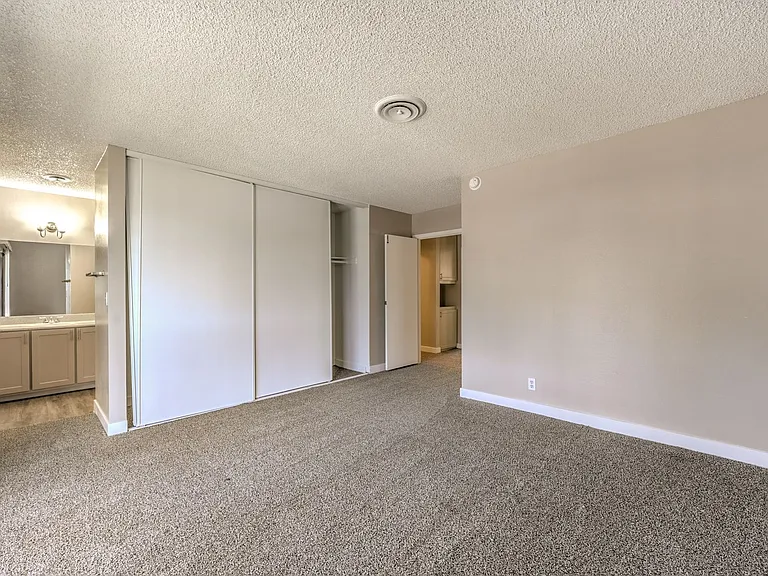 2426 Paradise Village Way — Photo 11