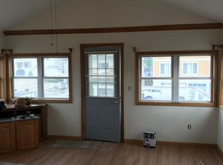387 N End Blvd #2, Salisbury, MA 01952
