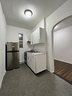 2nd image of 234 W 13th St APT 41