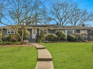 1388 Apple Ln, East Meadow, NY 11554
