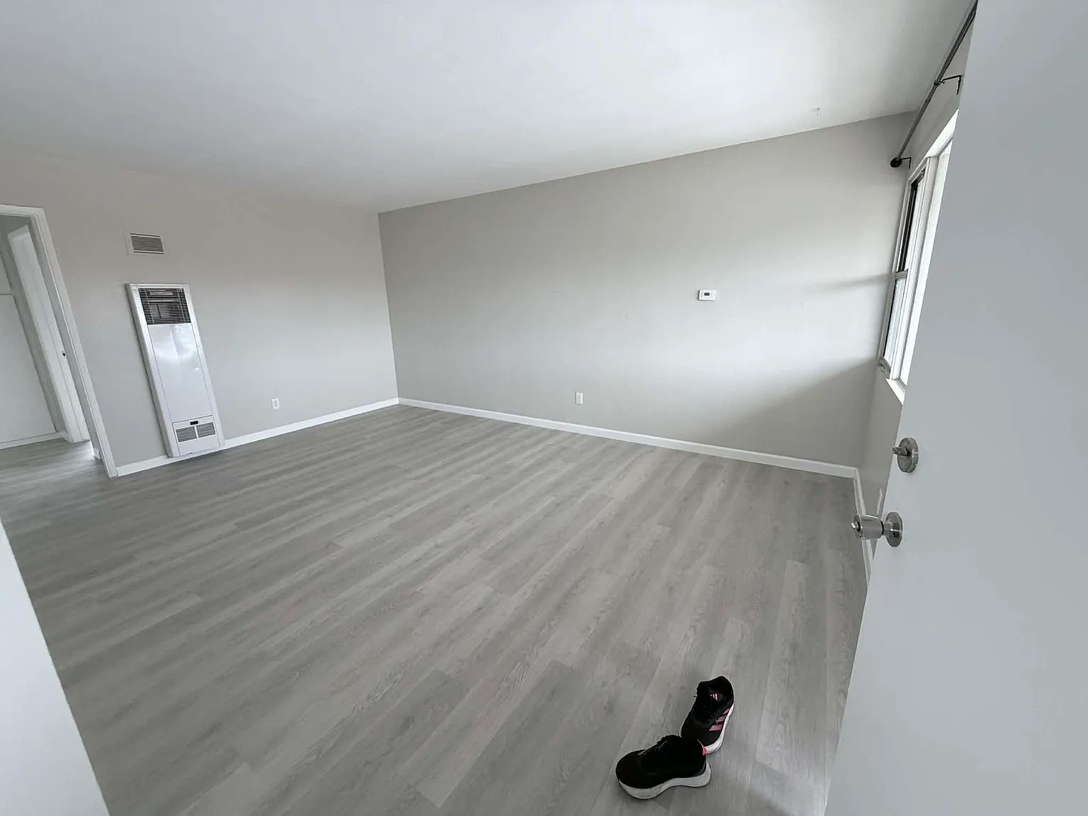 2 bed, 750 sqft, $2,150 — Photo 4