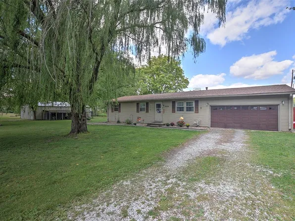 8170 W 2nd St, Harristown, IL 62537
