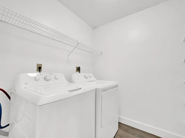2301 N Congress Ave #25 — Photo 12