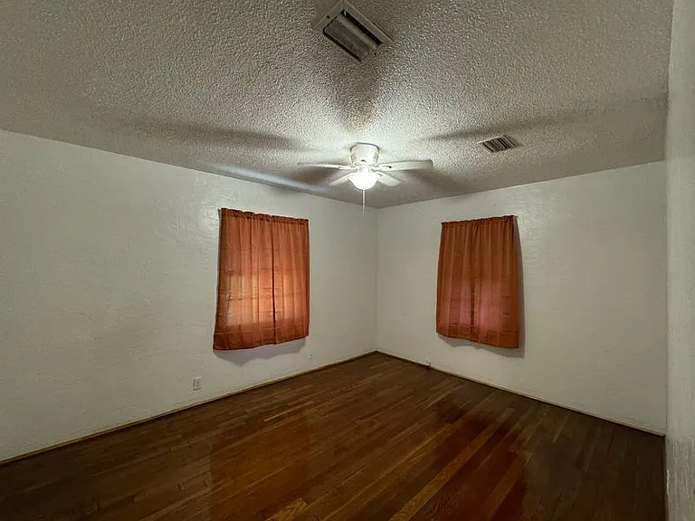 3741 Brantley Ave — Photo 10
