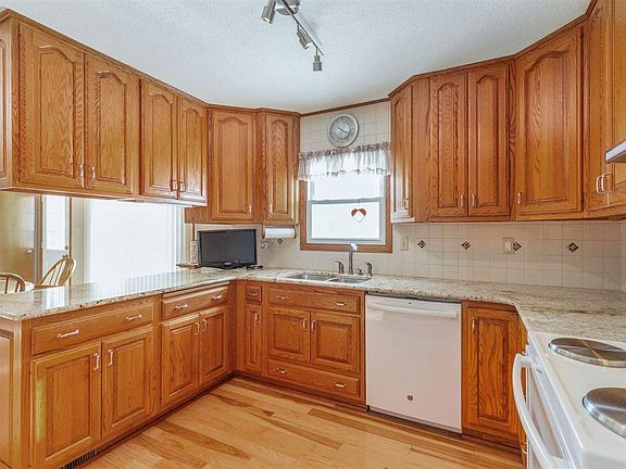 5th image of 1427 Elmridge Dr