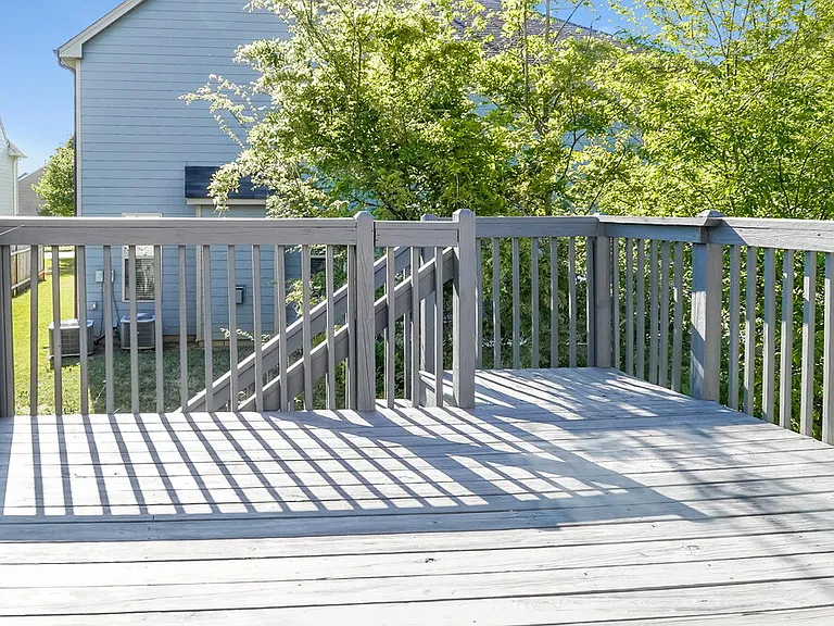 960 Styles Ct — Photo 14