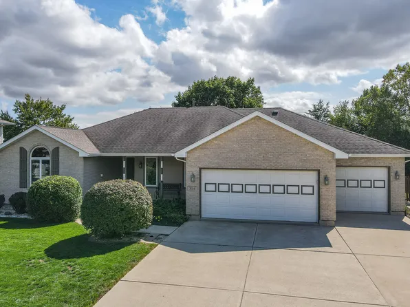 304 Andrea Dr, Manhattan, IL 60442