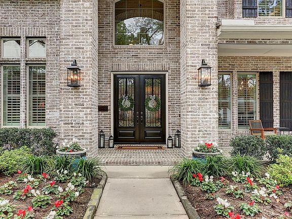 You will love the large, welcoming, front porch! A great place to spend relaxing at the end of the day. Splendid double front doors welcome your guests!