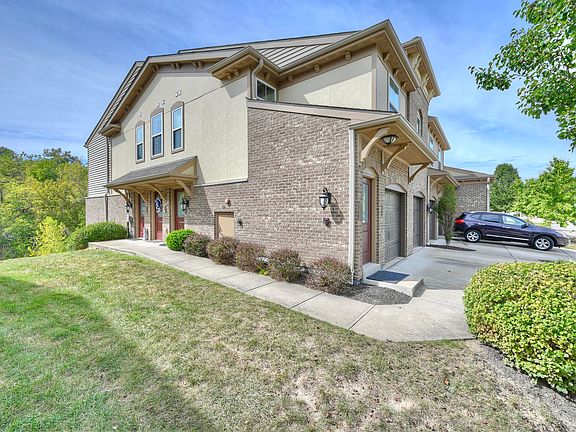 3rd image of 2437 Ambrato Way