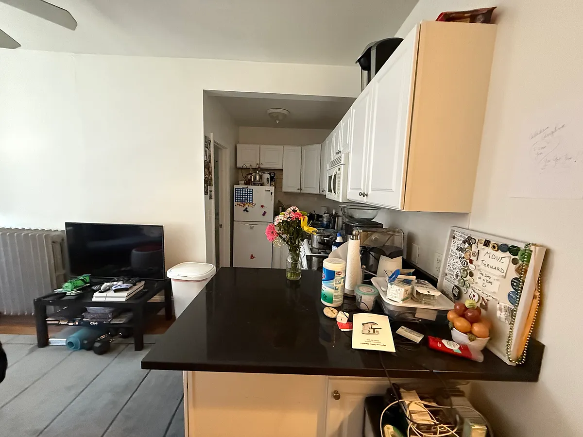 Building Photo - 26 Hemenway St #12A