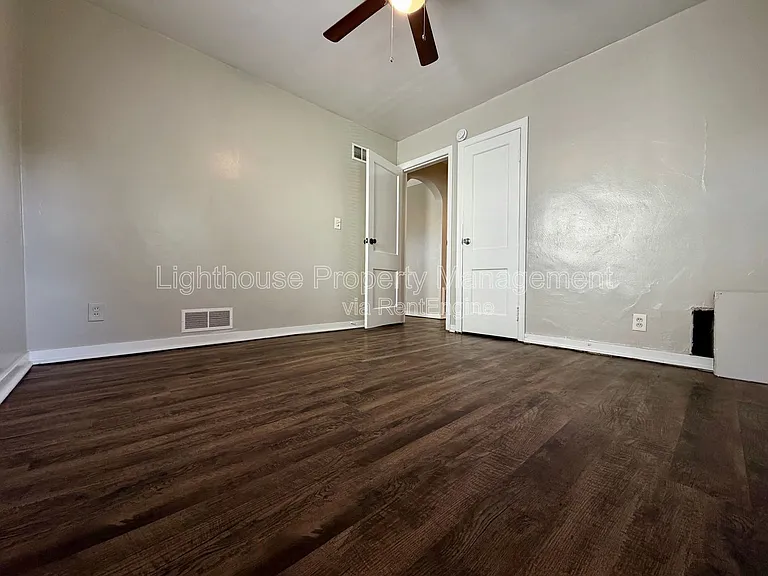 2449 Hillside Dr NW — Photo 15