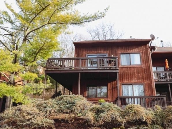 12 Stonehill Dr