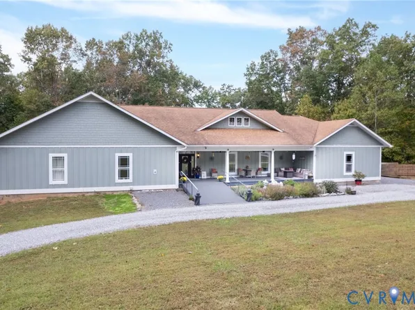 11081 Shannon Hill Rd, Louisa, VA 23093