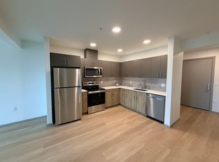 2950A NE 11th St #724, Renton, WA 98056