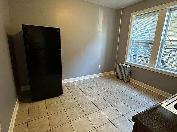 2nd image of 42 W 26th St #8