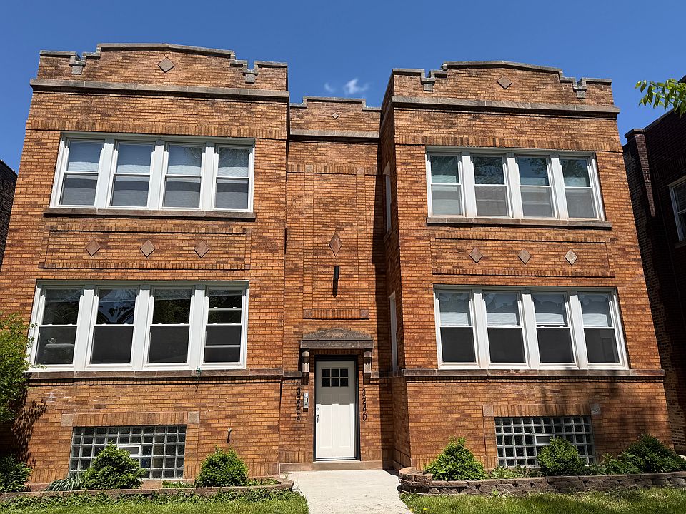 1st image of 3240 W Warner Ave Unit 1