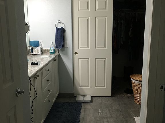 3rd image of 4868 Regalo Bello St