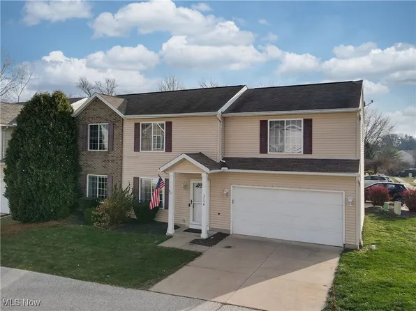 3154 Castleton Ct, Akron, OH 44312